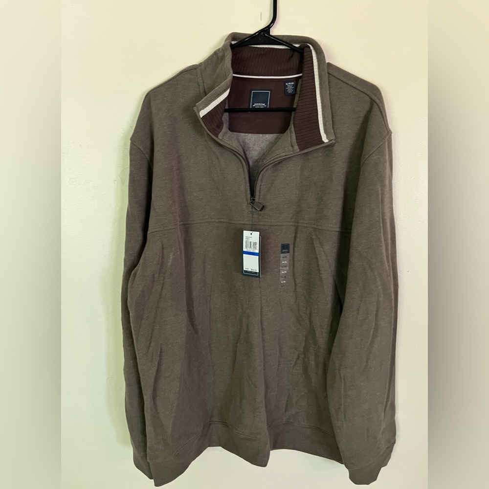 Men’s Arrow Pullover XL